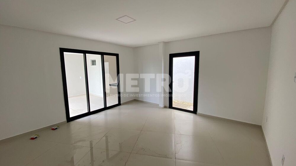 Casa, 1 quarto, 247 m² - Foto 11