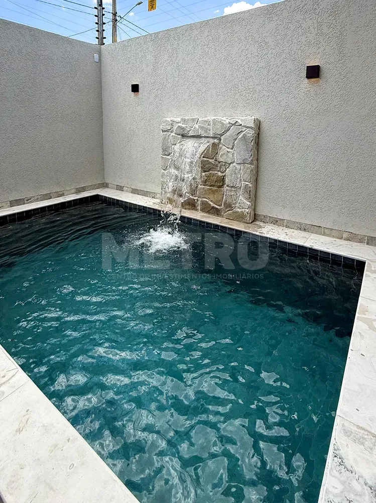 Casa, 3 quartos, 143 m² - Foto 1