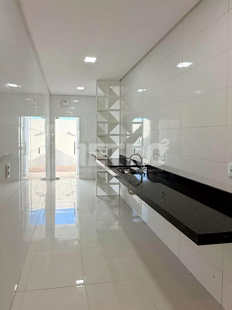 Casa, 2 quartos, 85 m² - Foto 1