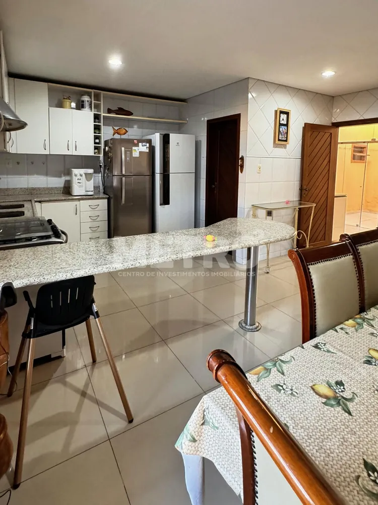 Casa, 4 quartos, 370 m² - Foto 4