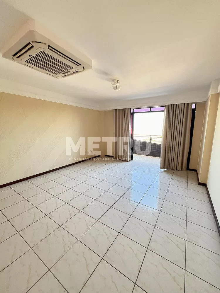 Apartamento à venda com 2 quartos, 115m² - Foto 1