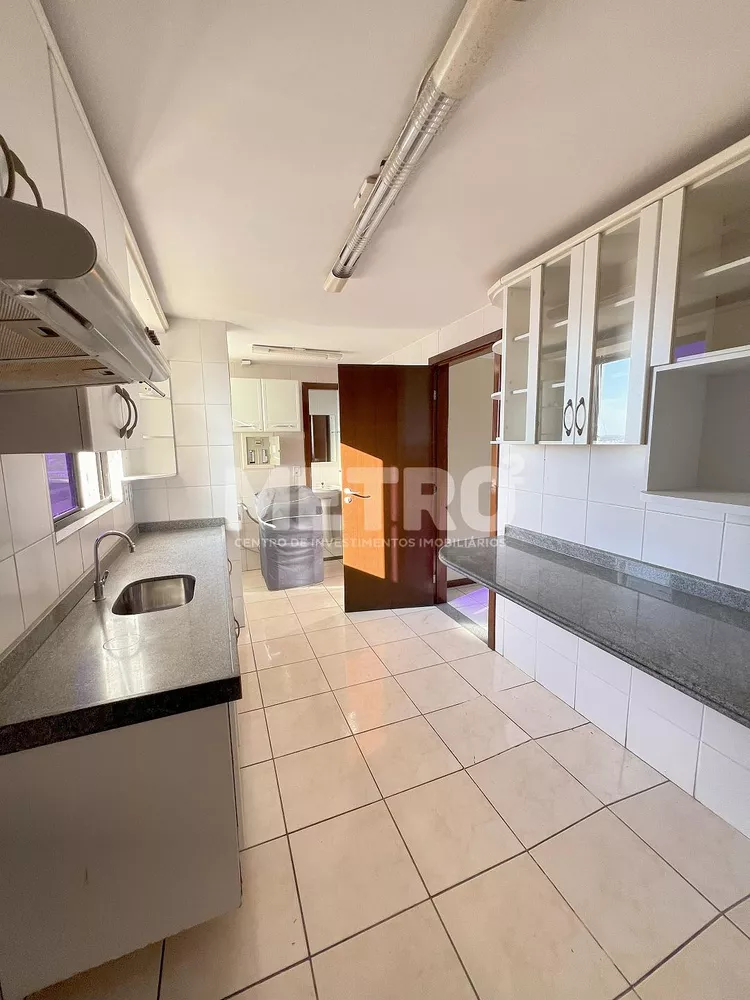 Apartamento à venda com 2 quartos, 115m² - Foto 3