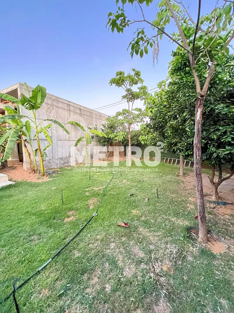 Casa à venda com 2 quartos, 180m² - Foto 4