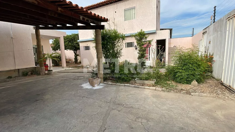 Casa, 3 quartos, 450 m² - Foto 1