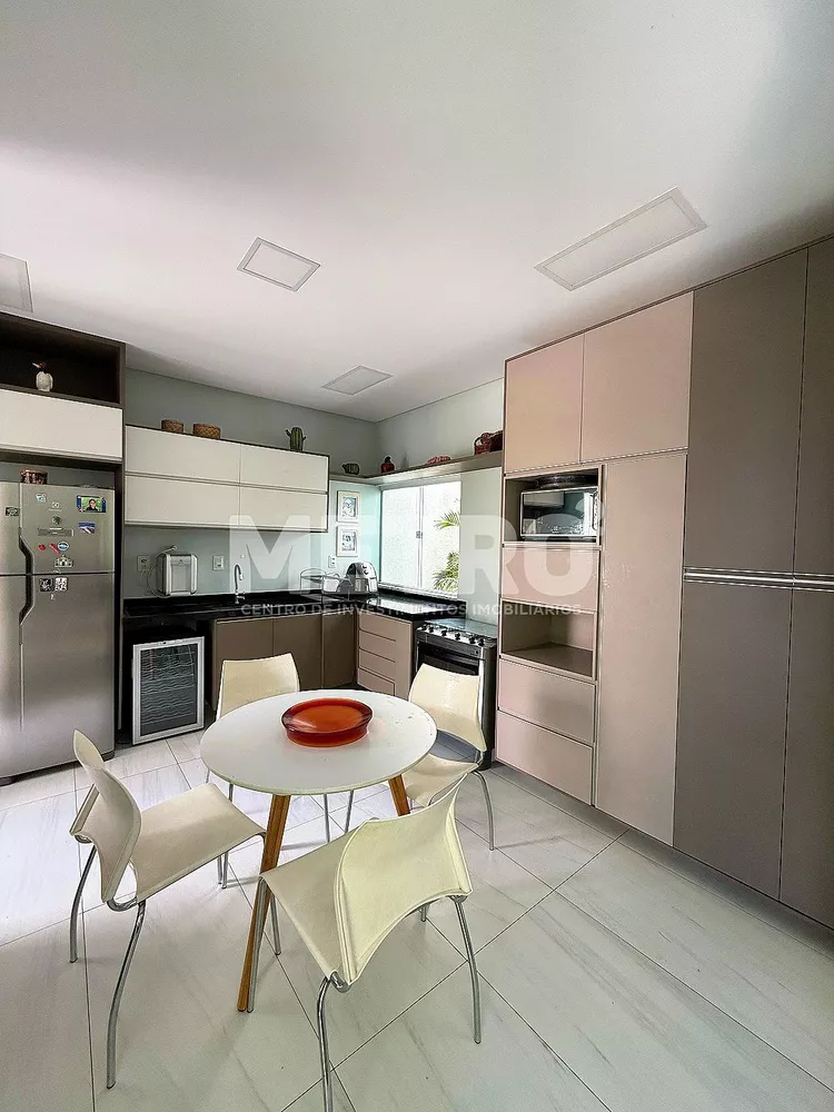 Casa, 4 quartos - Foto 1