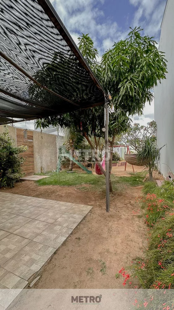Casa, 3 quartos, 250 m² - Foto 3