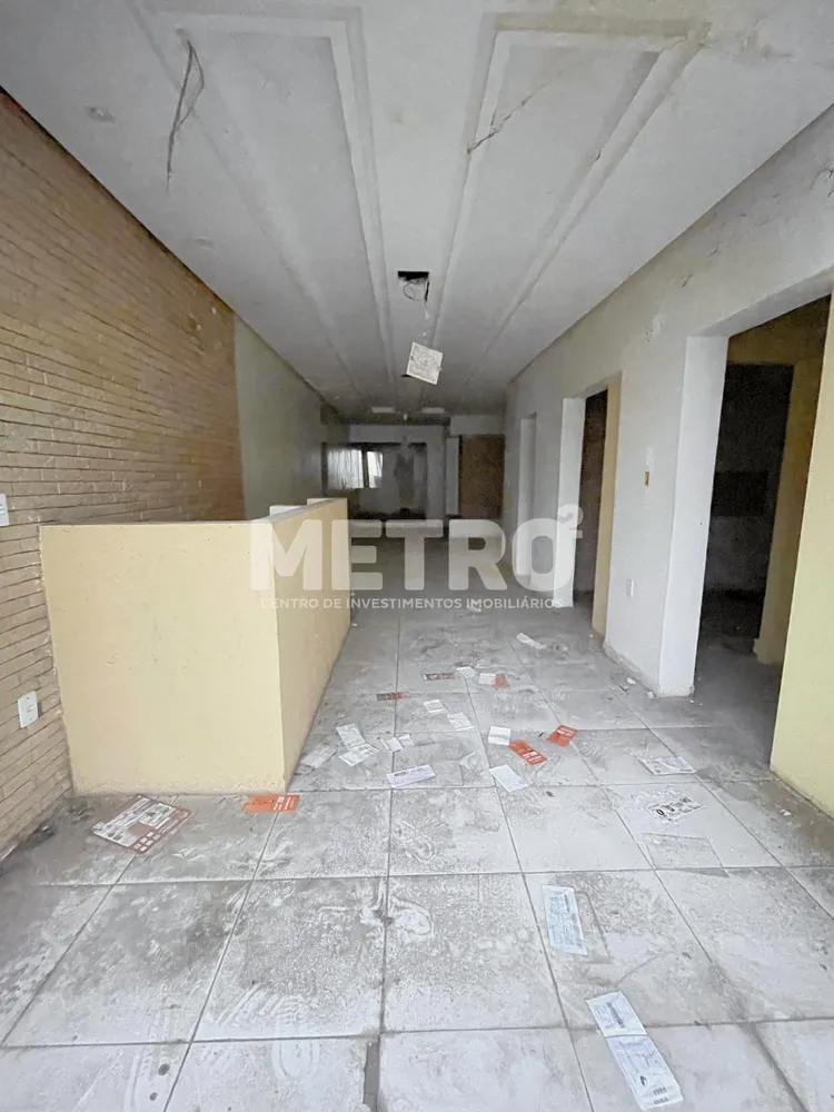 Loja-Salão, 255 m² - Foto 1