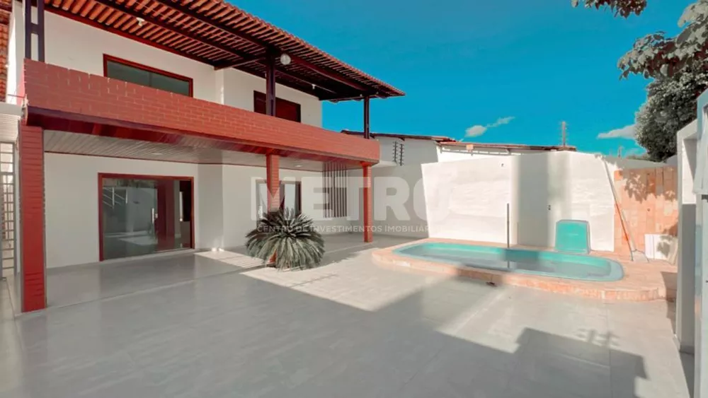 Casa, 2 quartos, 130 m² - Foto 1