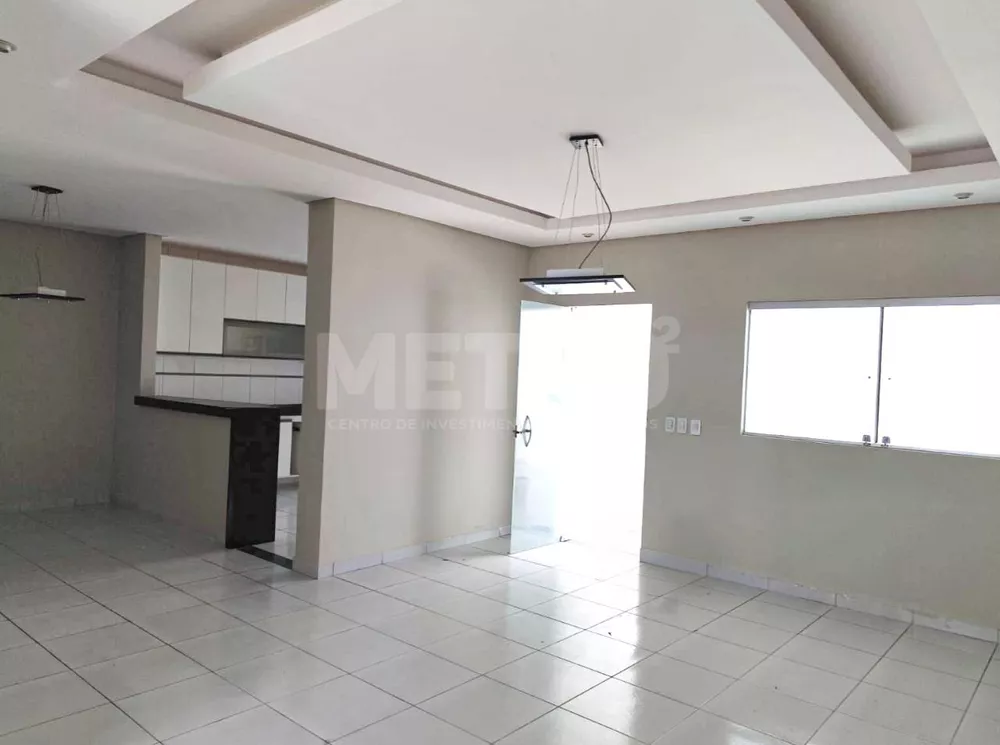 Casa, 2 quartos, 130 m² - Foto 1