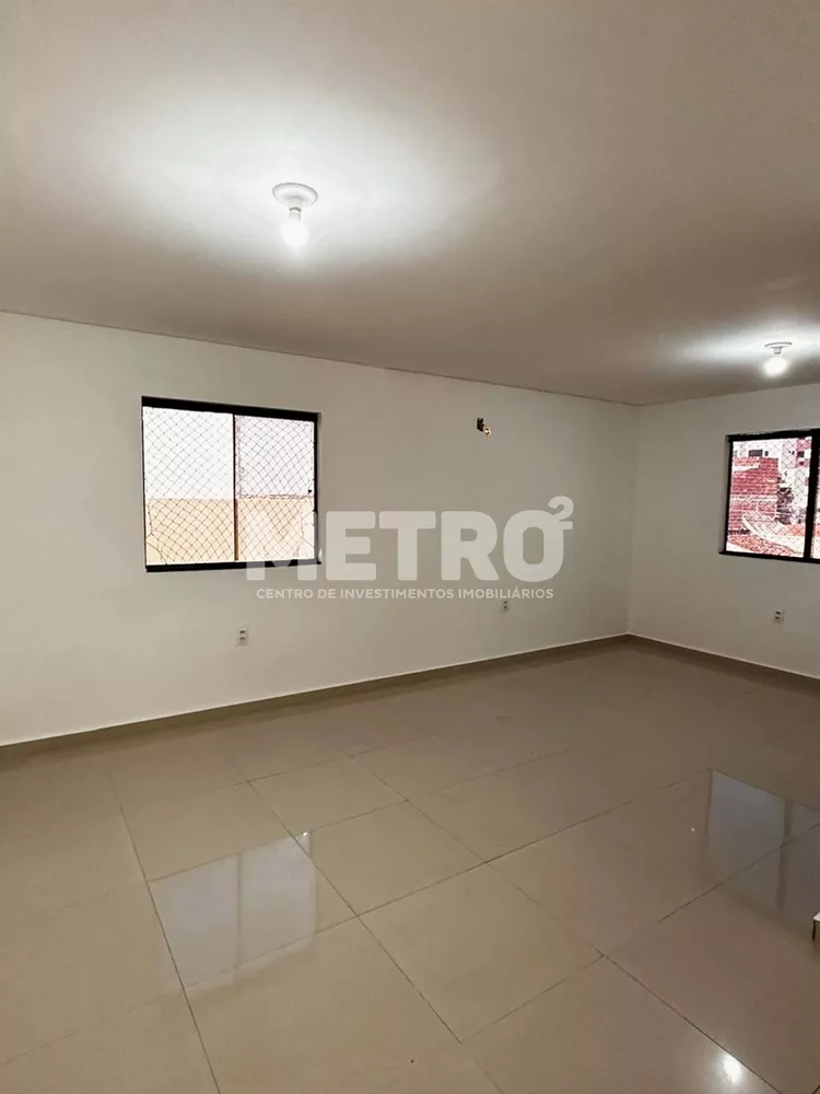 Casa, 2 quartos, 230 m² - Foto 4