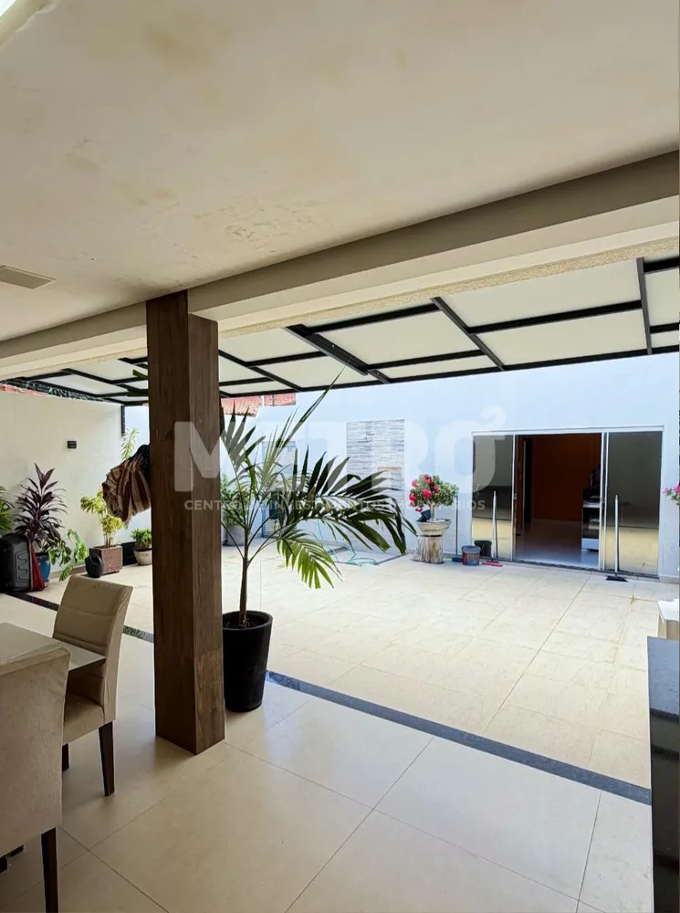 Casa, 1 quarto, 180 m² - Foto 2