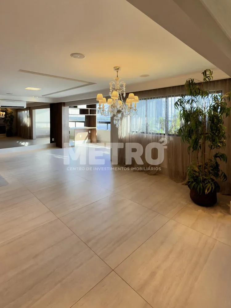 Apartamento, 3 quartos, 180 m² - Foto 2