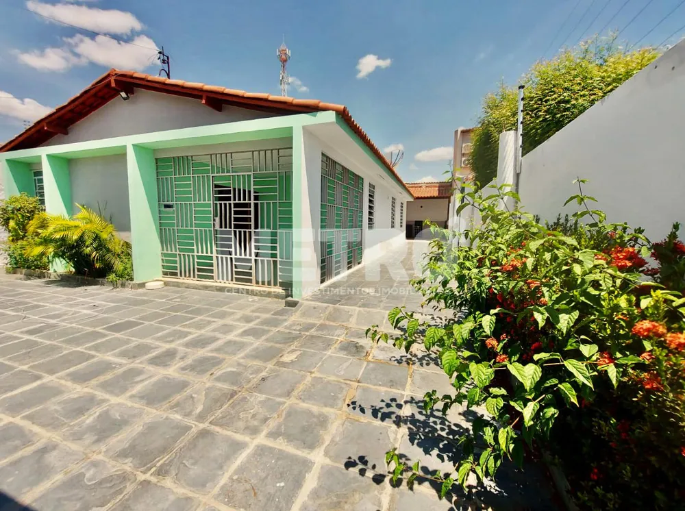 Casa, 2 quartos, 300 m² - Foto 2