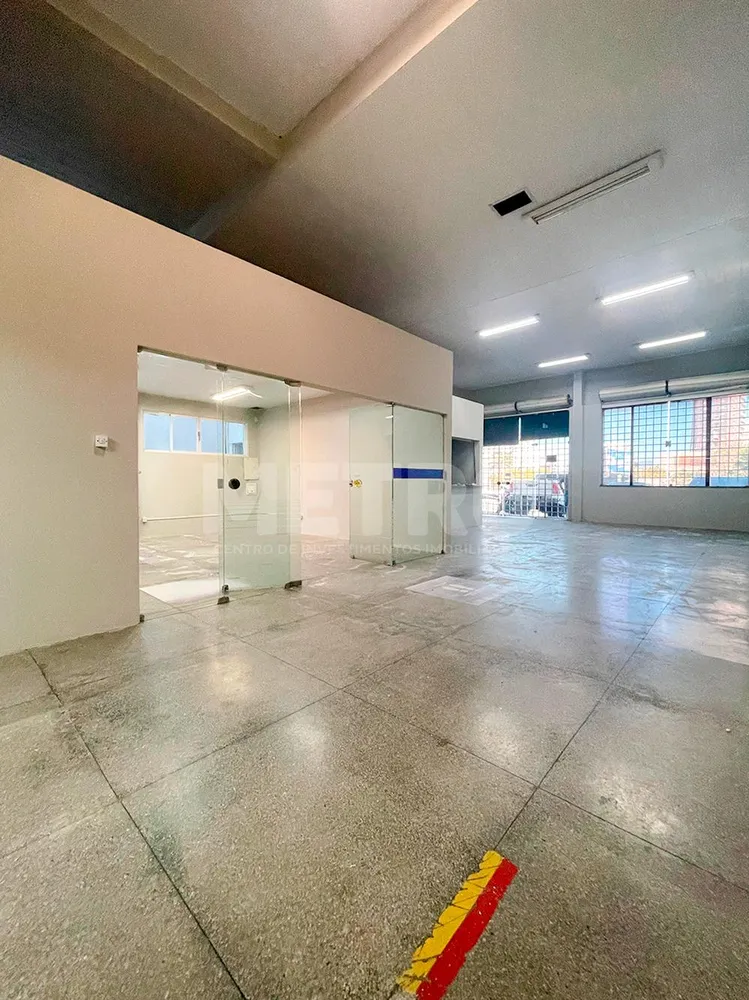 Loja-Salão, 830 m² - Foto 1