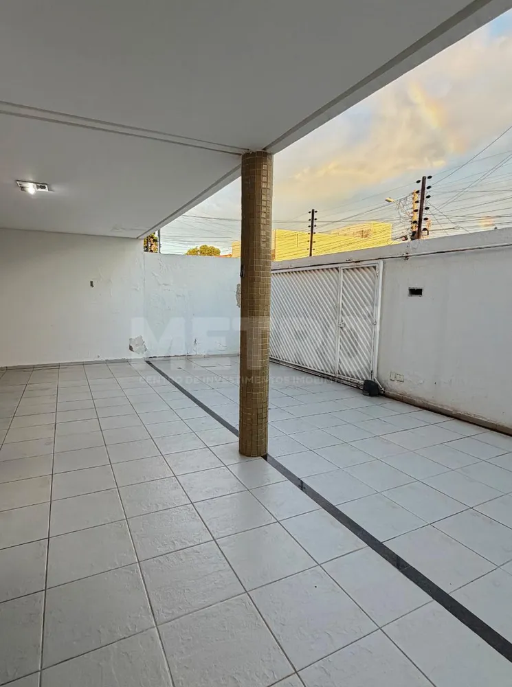 Casa, 3 quartos, 235 m² - Foto 12