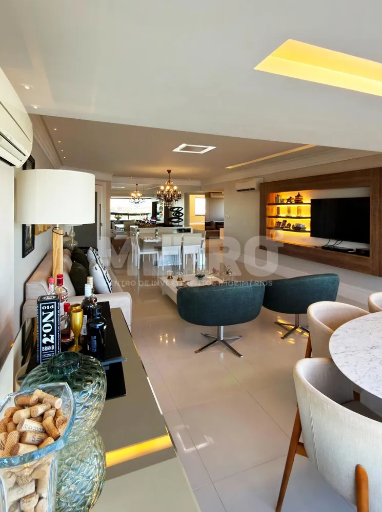 Apartamento, 3 quartos, 180 m² - Foto 2