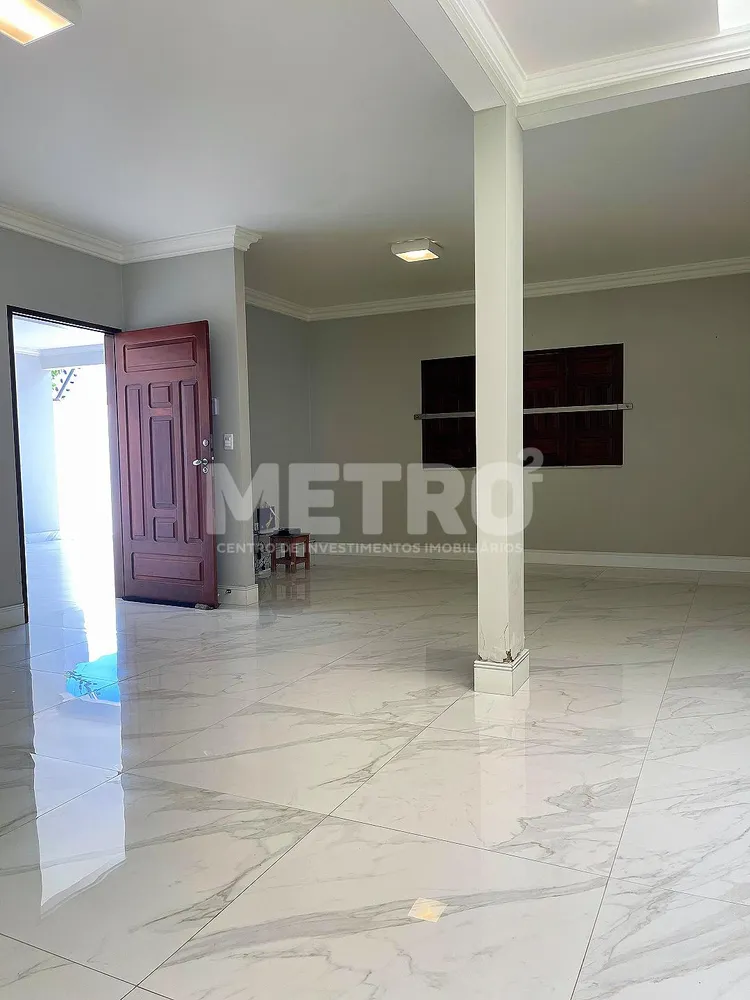 Loja-Salão, 200 m² - Foto 1