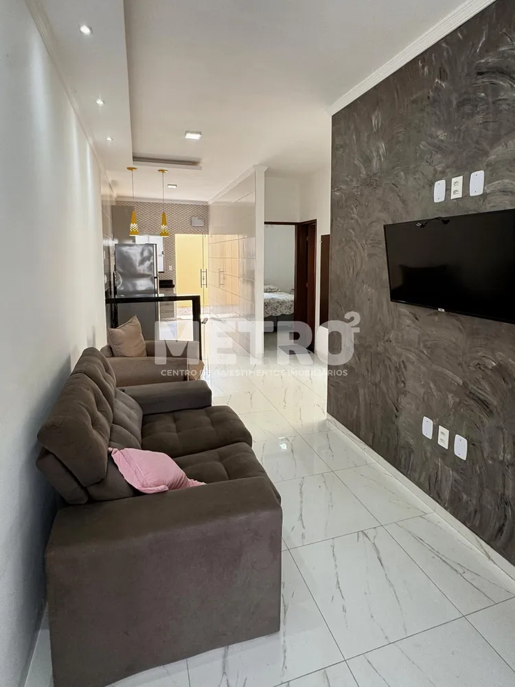 Casa, 3 quartos, 72 m² - Foto 2