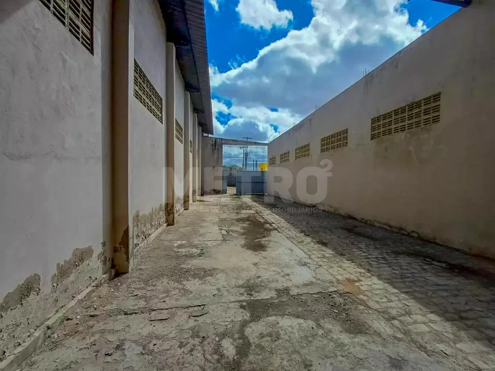 Depósito-Galpão, 1950 m² - Foto 12