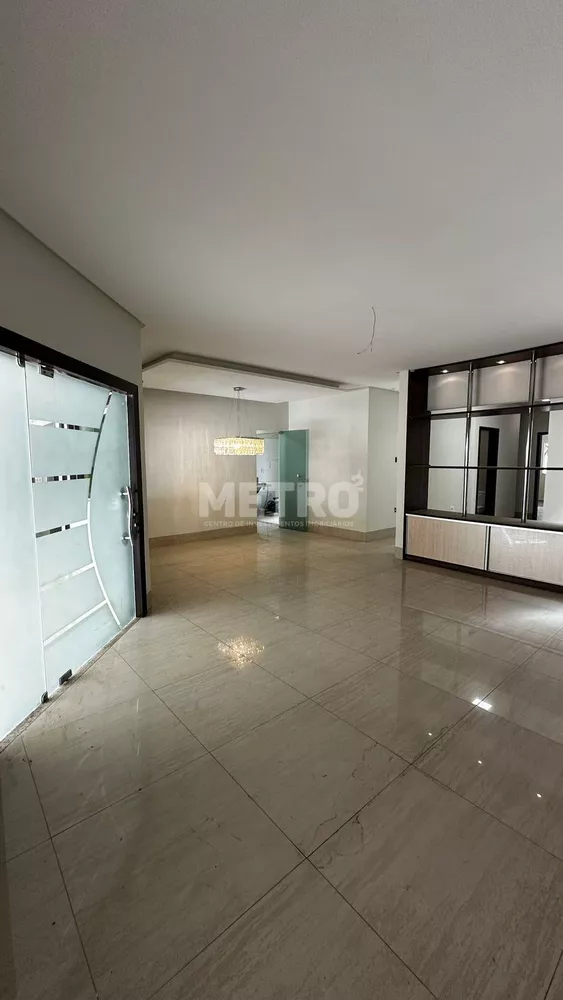 Casa, 3 quartos, 165 m² - Foto 2