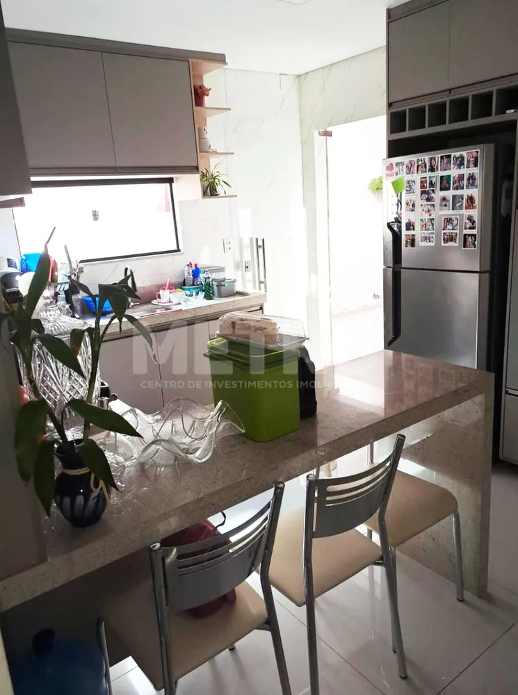 Casa, 2 quartos, 190 m² - Foto 14