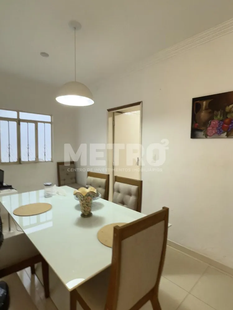 Casa, 3 quartos, 214 m² - Foto 4