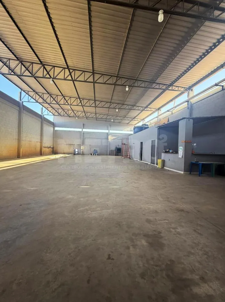 Depósito-Galpão, 400 m² - Foto 1