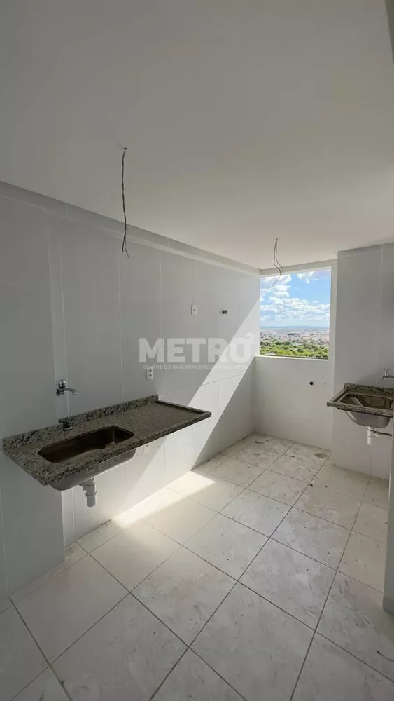 Apartamento à venda com 2 quartos, 62m² - Foto 3