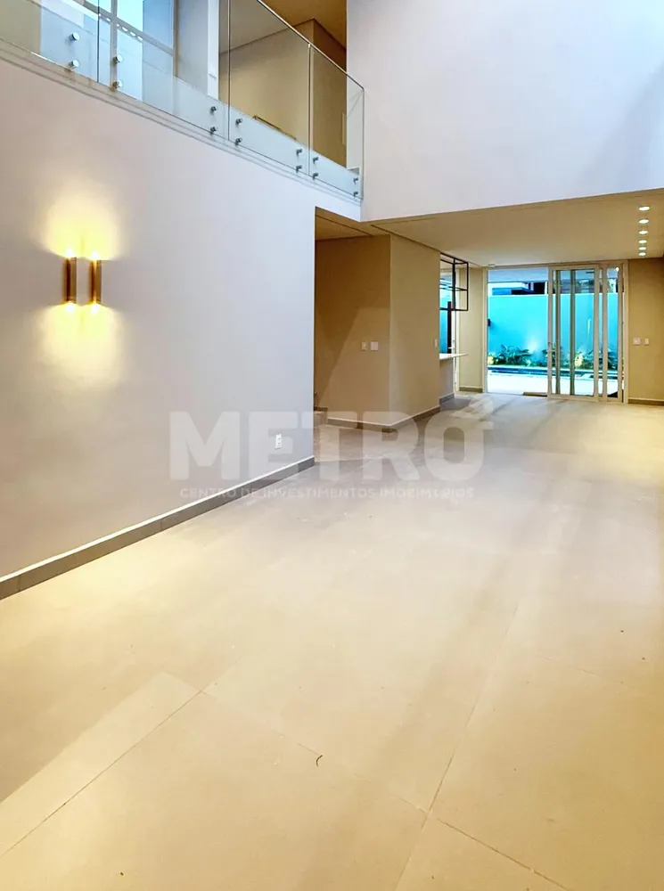 Casa, 4 quartos, 285 m² - Foto 2