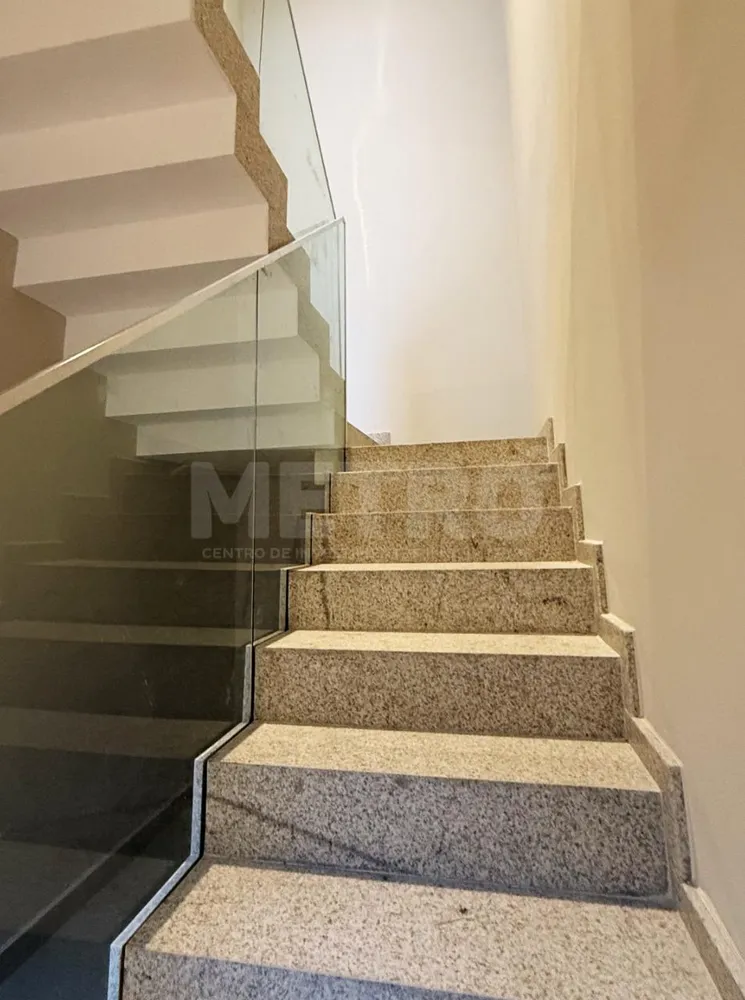 Casa, 4 quartos, 285 m² - Foto 6