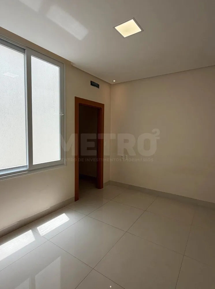 Casa, 4 quartos, 260 m² - Foto 16