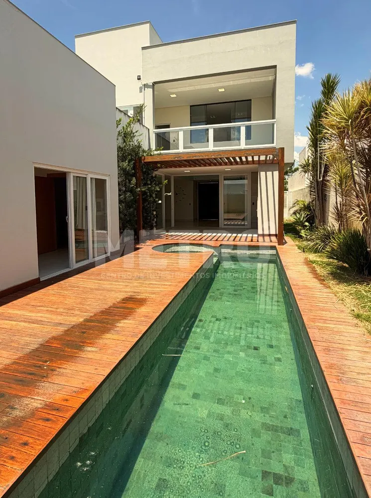 Casa, 4 quartos, 260 m² - Foto 11