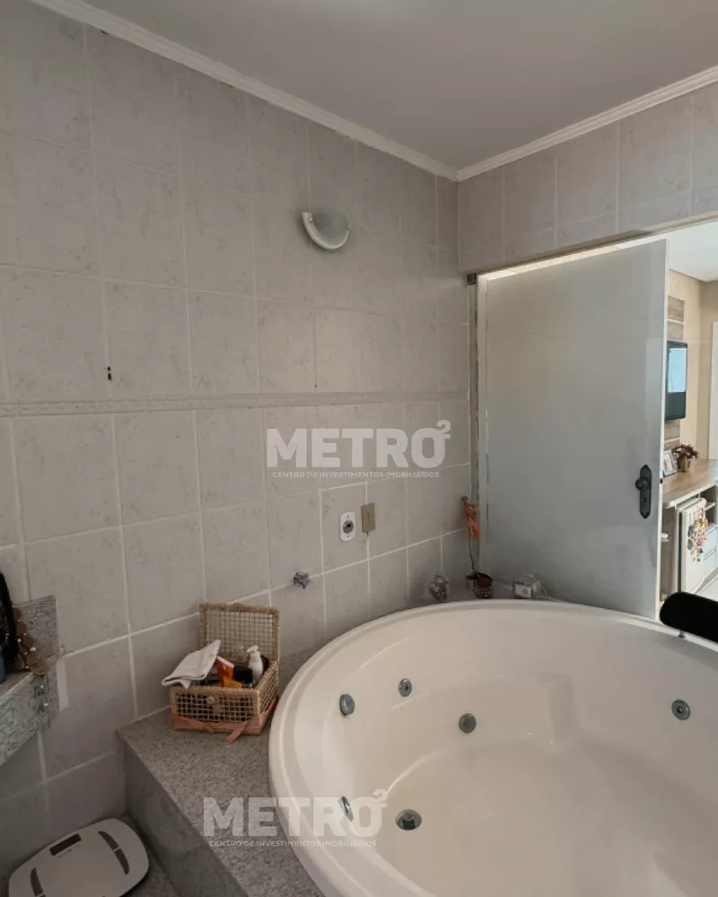 Casa, 1 quarto, 332 m² - Foto 3