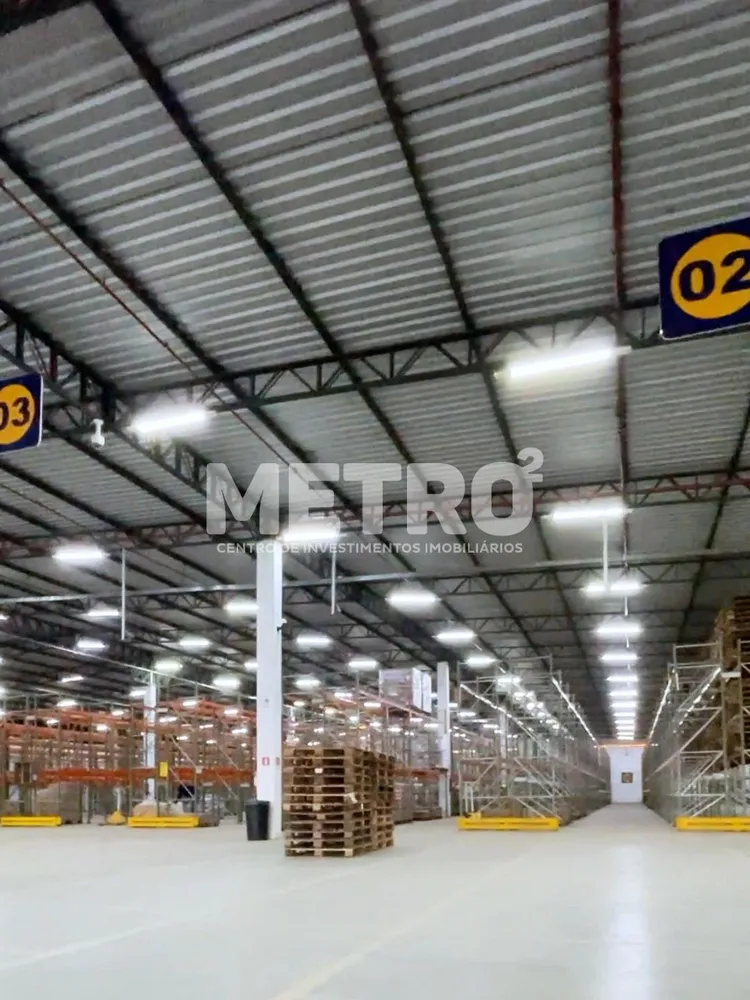 Depósito-Galpão, 7700 m² - Foto 1