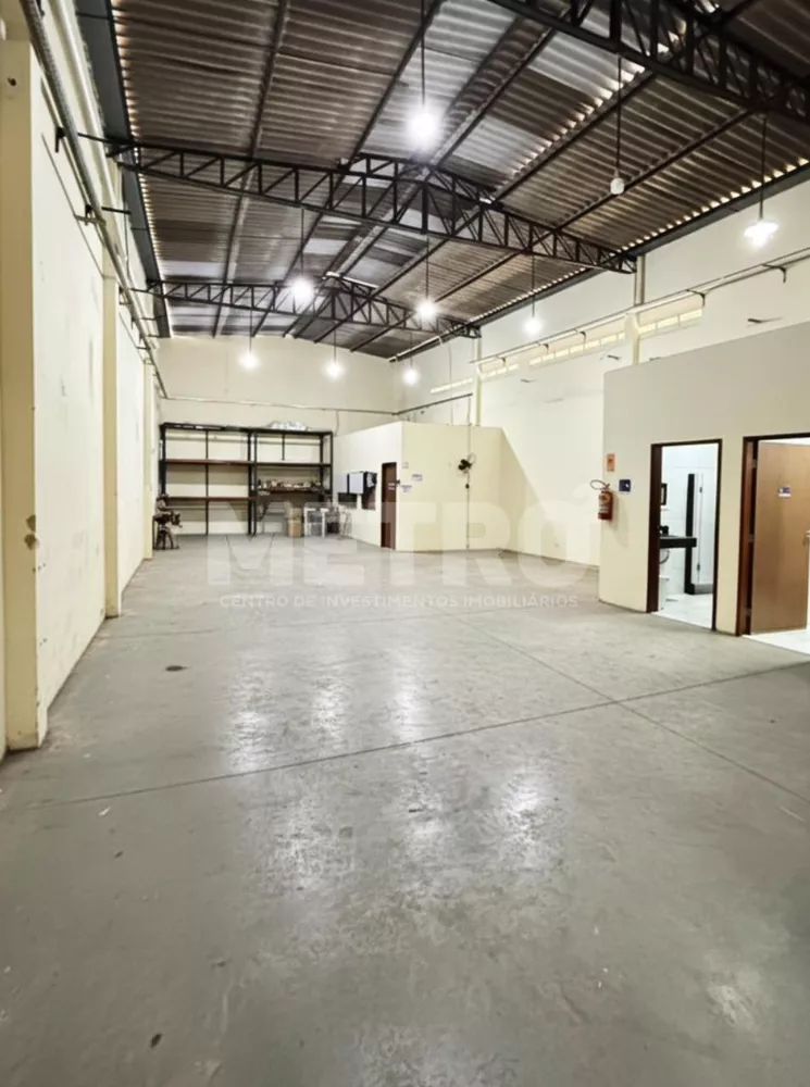 Loja-Salão, 260 m² - Foto 1