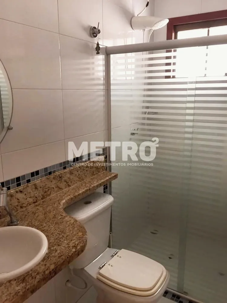 Casa, 1 quarto, 180 m² - Foto 2