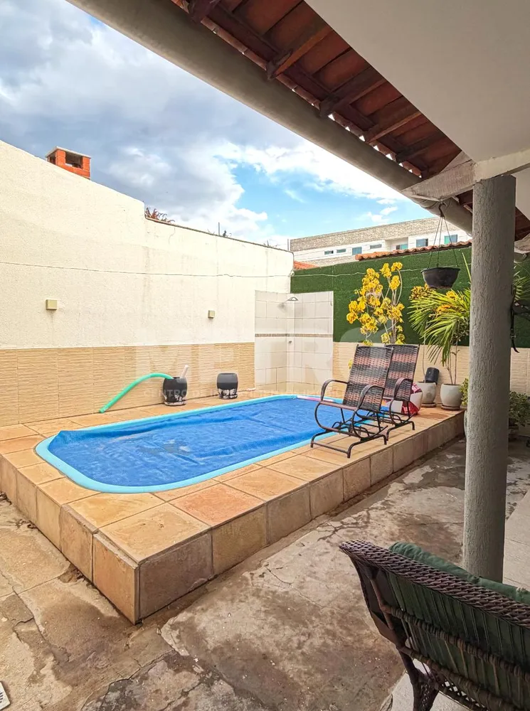Casa, 3 quartos - Foto 1