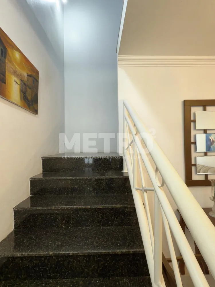 Casa, 3 quartos, 214 m² - Foto 4