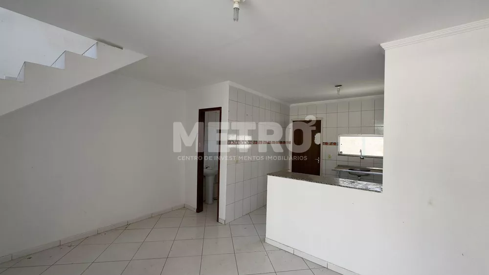Casa, 2 quartos, 90 m² - Foto 2