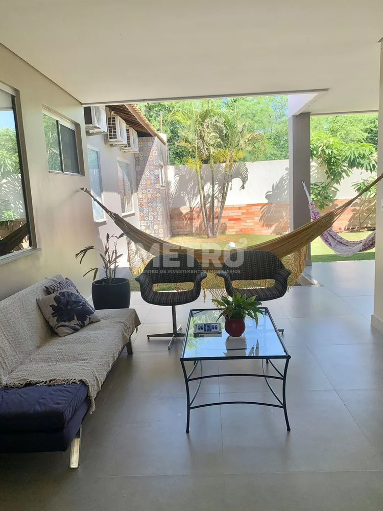 Casa, 3 quartos, 200 m² - Foto 1