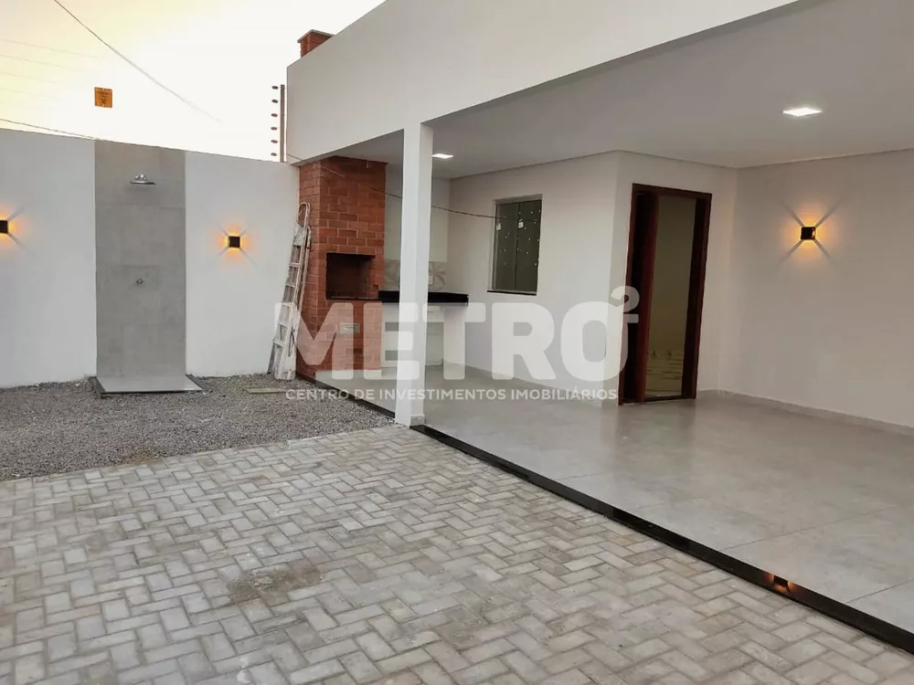 Casa à venda com 1 quarto, 131m² - Foto 2