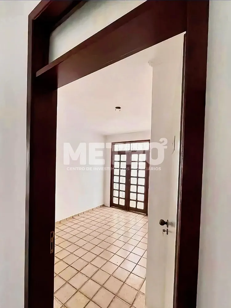Casa, 3 quartos, 288 m² - Foto 3