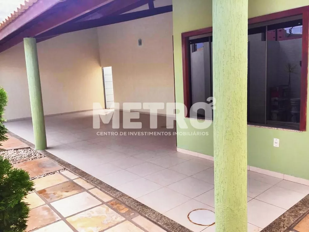 Casa para alugar com 1 quarto, 180m² - Foto 2