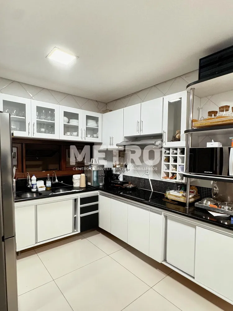 Casa, 2 quartos, 245 m² - Foto 4