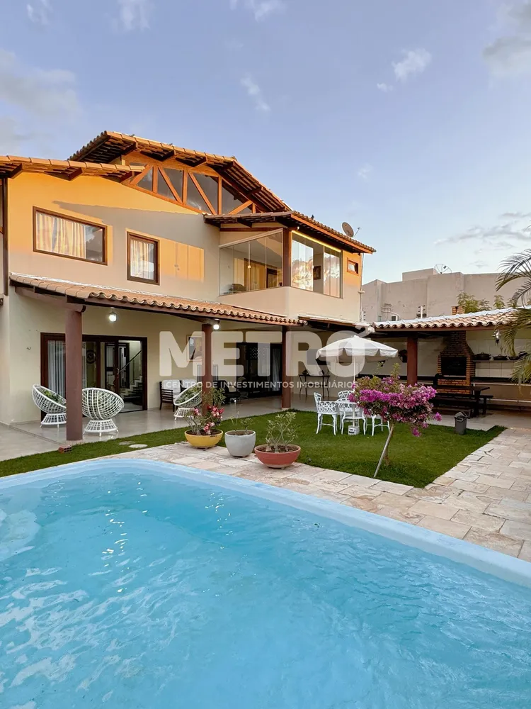 Casa, 2 quartos, 245 m² - Foto 1