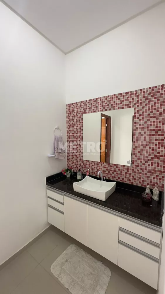 Casa, 4 quartos, 190 m² - Foto 4