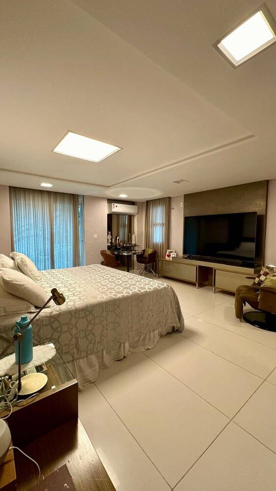 Casa, 4 quartos, 600 m² - Foto 1