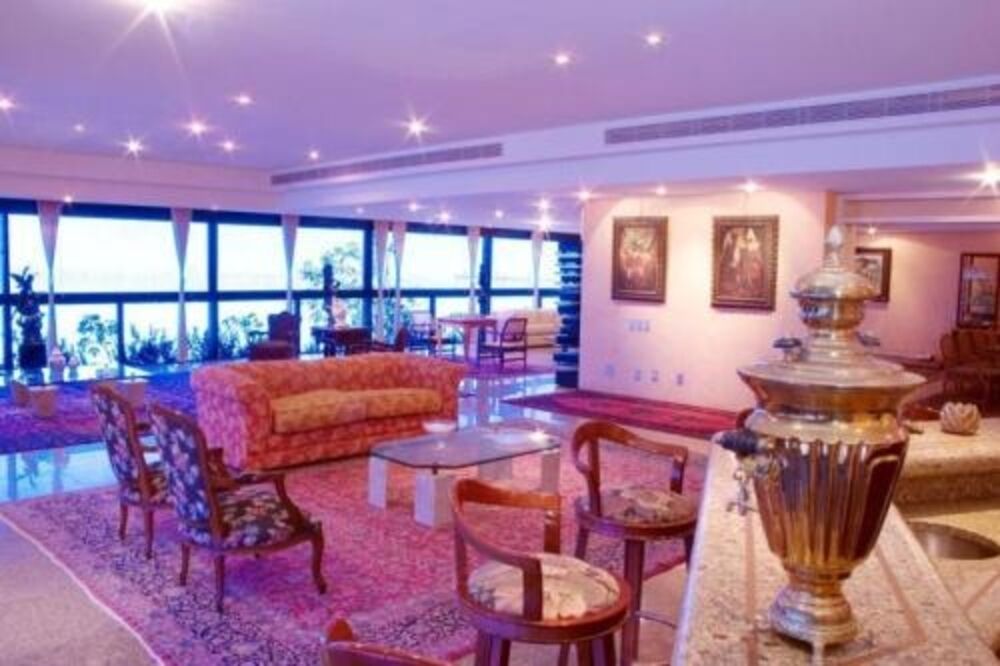 Apartamento à venda com 5 quartos, 700m² - Foto 3