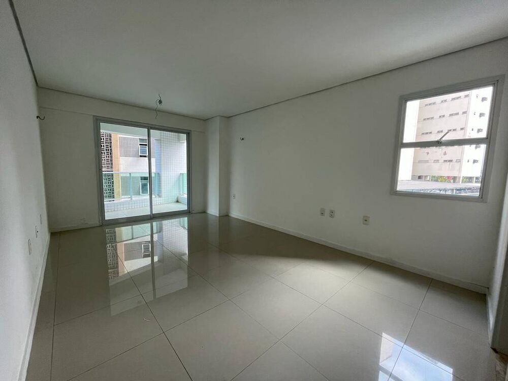Apartamento à venda com 4 quartos, 240m² - Foto 3
