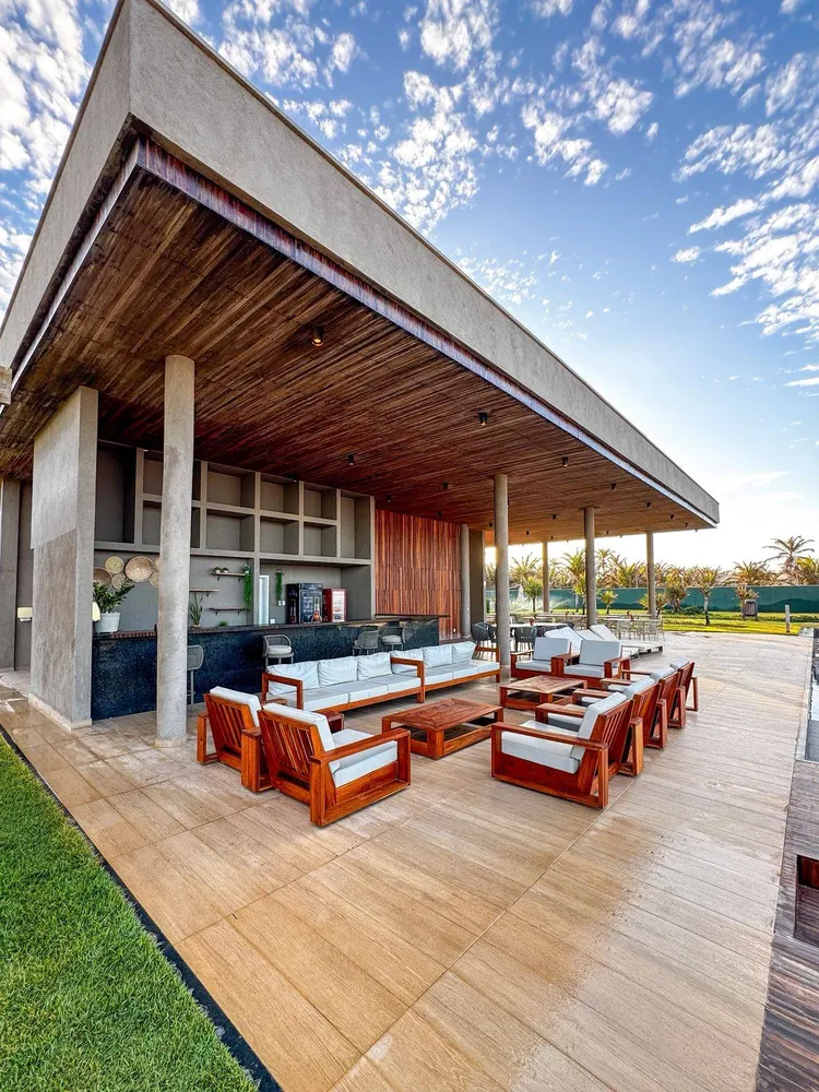 Casa, 5 quartos, 205 m² - Foto 2